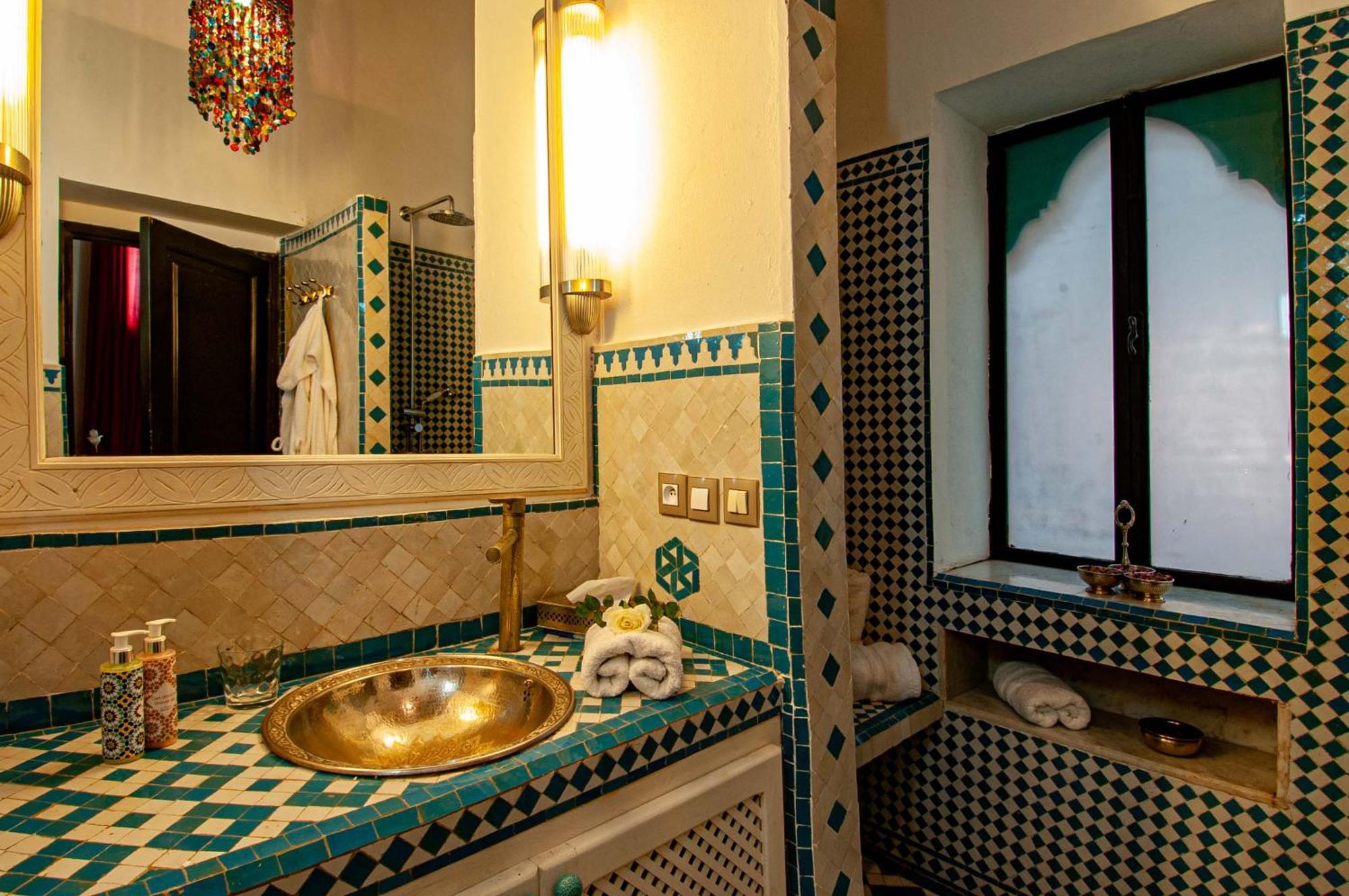 Riad Callas As-Sawíra Exteriér fotografie